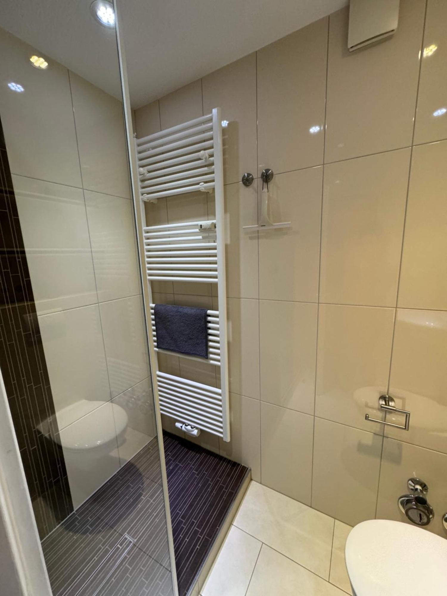 Traumhafte Ferienwohnung - Direkter Meerblick - 50M Zum Strand In Cuxhaven Duhnen In 1A Lage Im Haus Seehuette Exterior foto